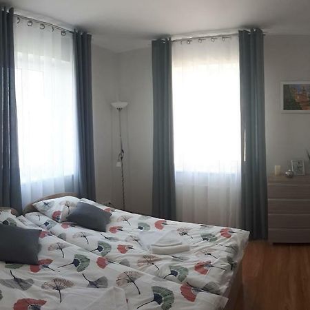 Apartamenty Orle เยเลเนียกูรา ภายนอก รูปภาพ