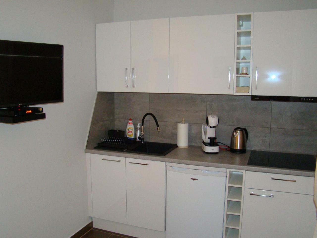 Apartamenty Orle เยเลเนียกูรา ภายนอก รูปภาพ